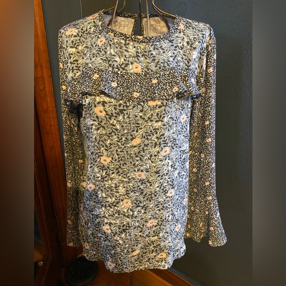 Loft medium top